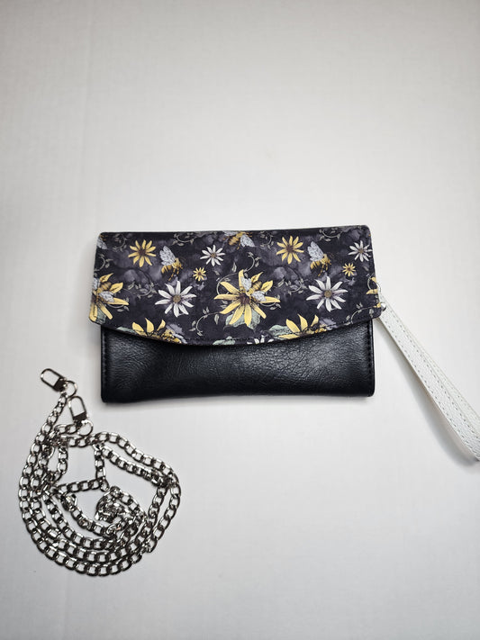 Bees and Daisies Clutch Purse