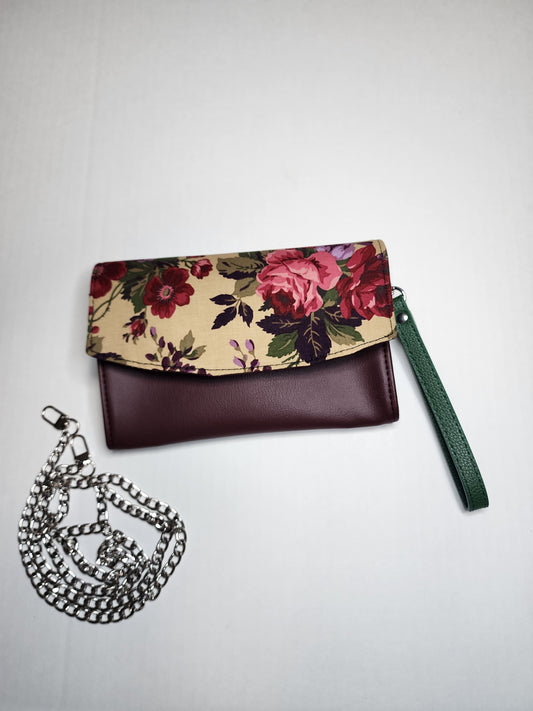 Vintage Roses Clutch Purse
