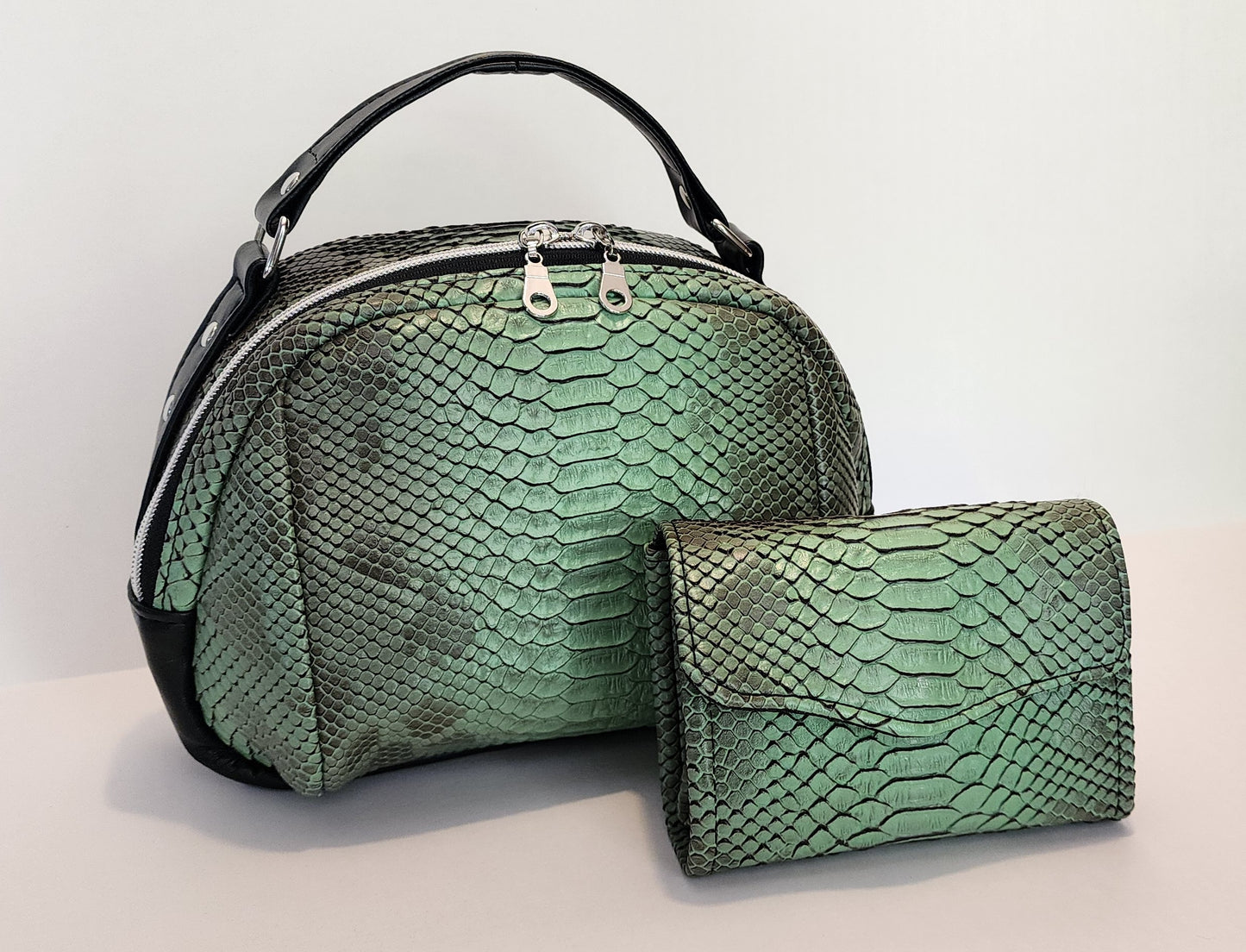 Serpent Bag Set