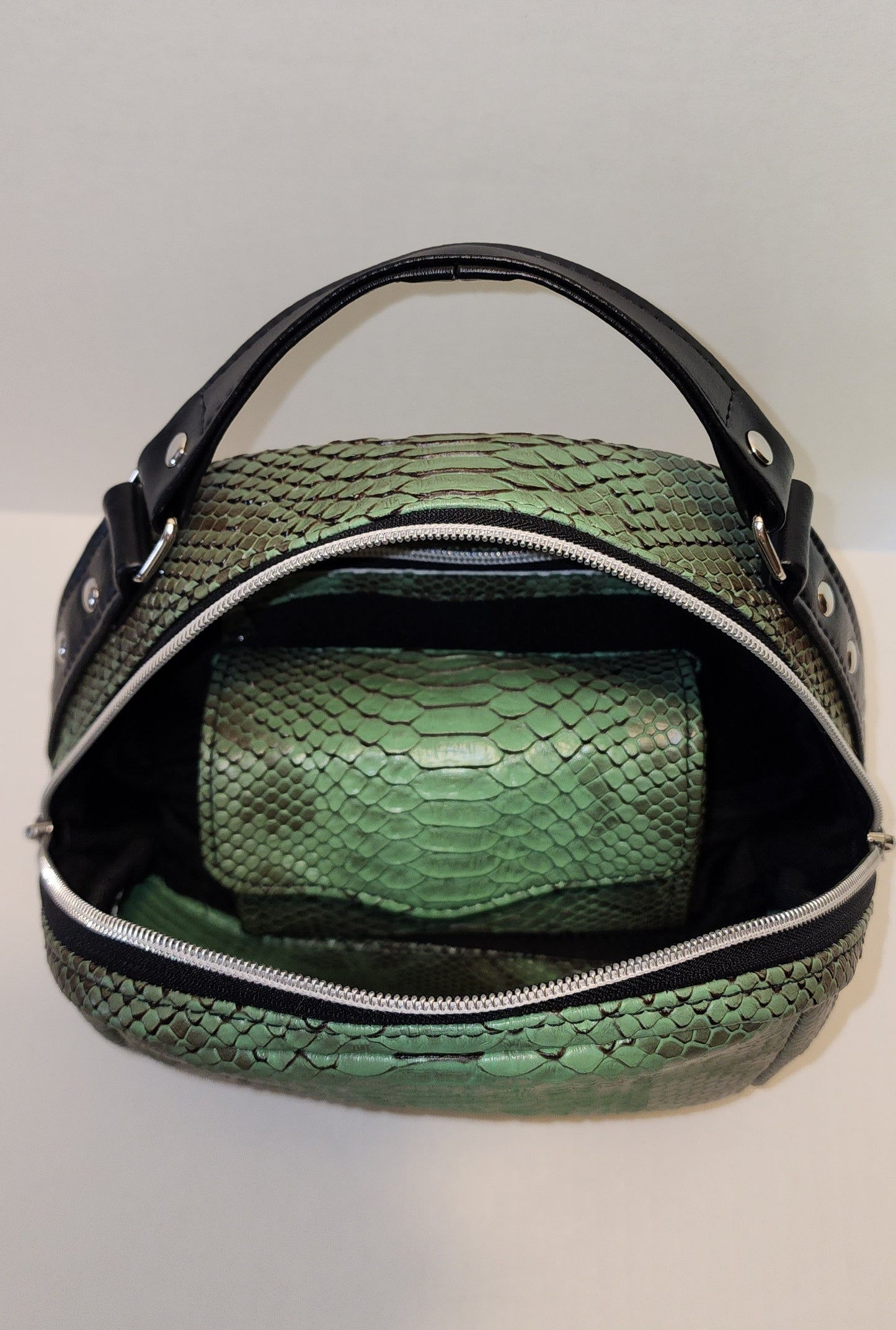 Serpent Bag Set